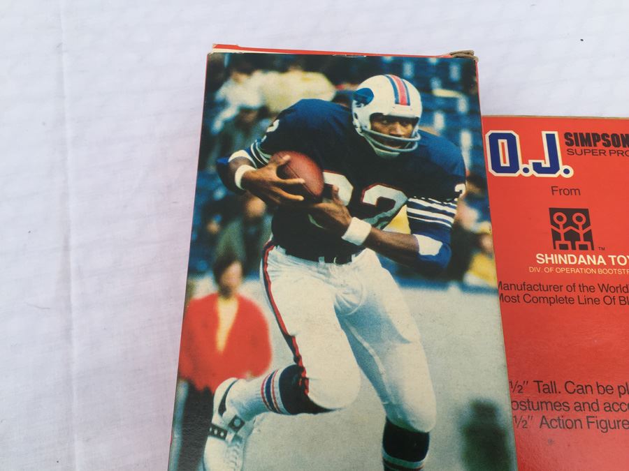 O.J. Simpson 9 1/2' Action Figure New In Box Shindana Toys Vintage 1975 [Photo 11]