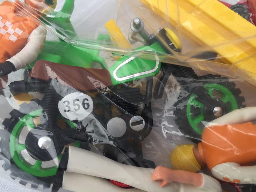 Vintage Fisher Price Adventure People Toys Motorcycle Moto Cross With Side-car Hong Kong [Photo 3]