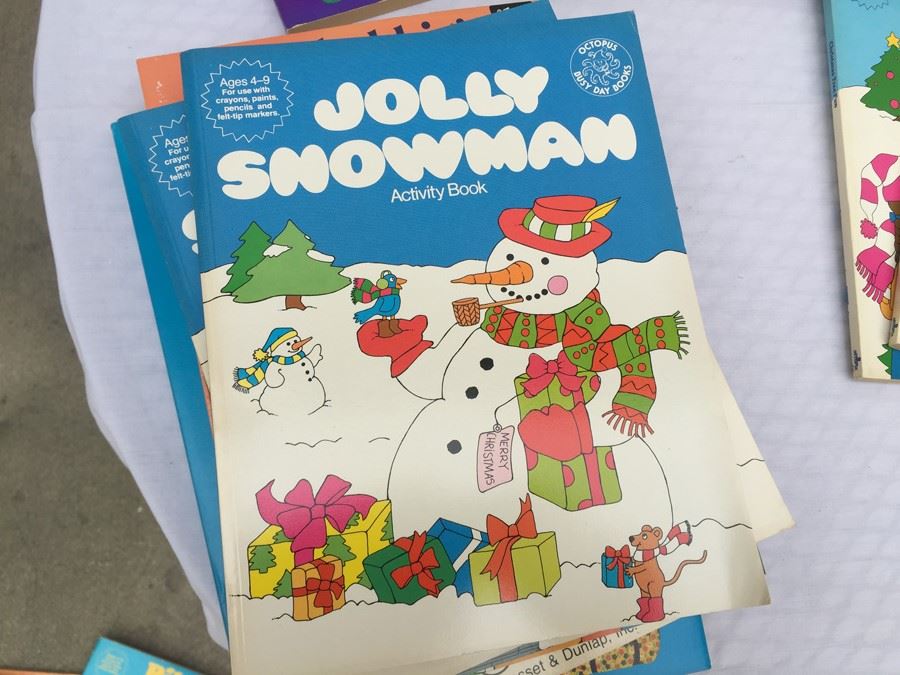 Huge Vintage Activity And Coloring Book Lot [Photo 7]