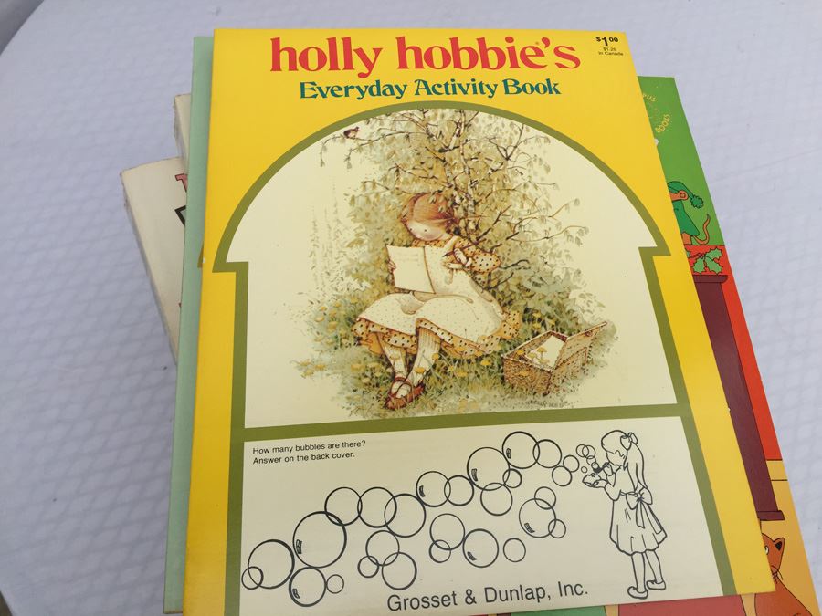 Huge Vintage Activity And Coloring Book Lot [Photo 12]