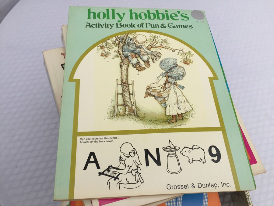 Huge Vintage Activity And Coloring Book Lot [Photo 13]
