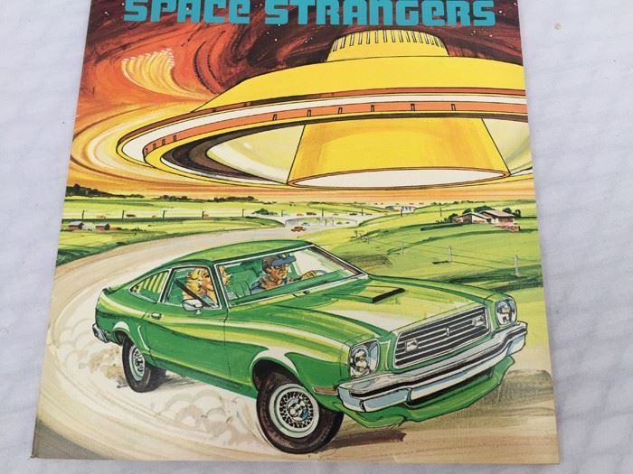 UFO Space Strangers Coloring Book Whitman [Photo 2]