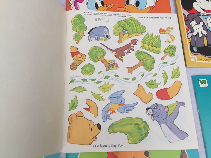 (6) Paper Doll Books Whitman New Walt Disney Winnie-The-Pooh Daisy And Donald Mickey & Minnie [Photo 9]