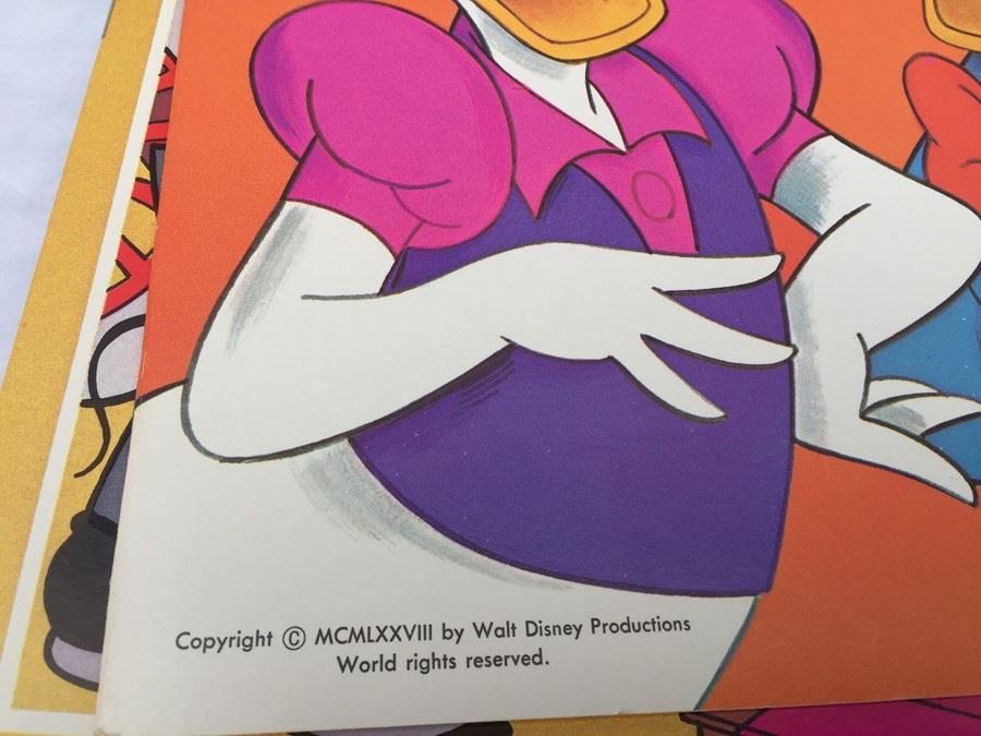 (6) Paper Doll Books Whitman New Walt Disney Winnie-The-Pooh Daisy And Donald Mickey & Minnie [Photo 23]