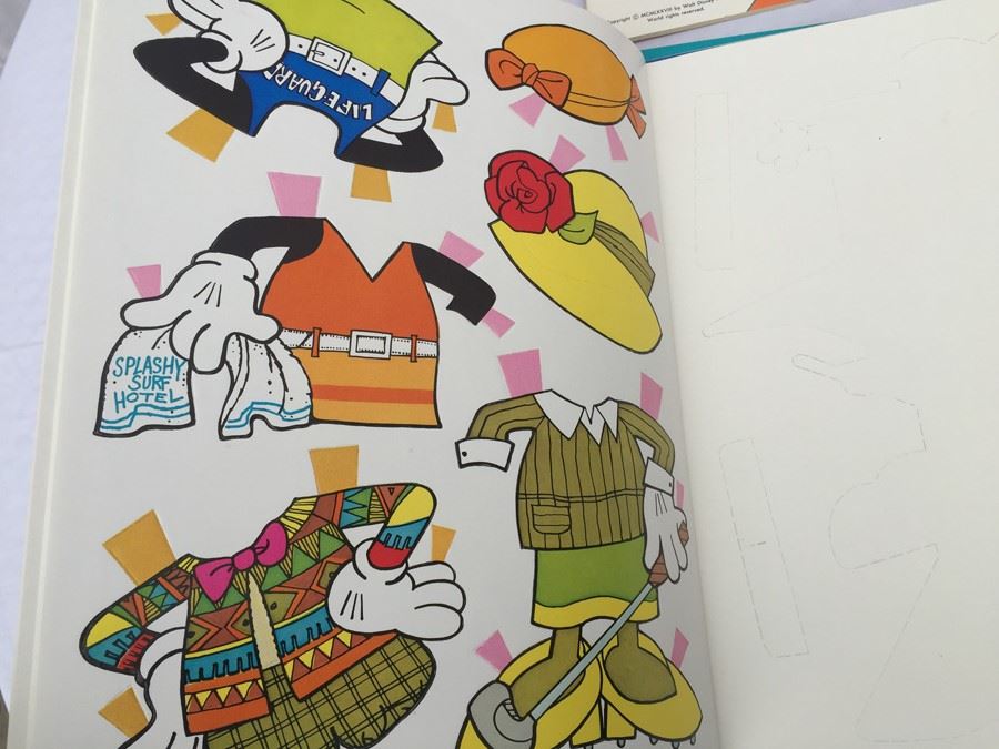 (6) Paper Doll Books Whitman New Walt Disney Winnie-The-Pooh Daisy And Donald Mickey & Minnie [Photo 20]