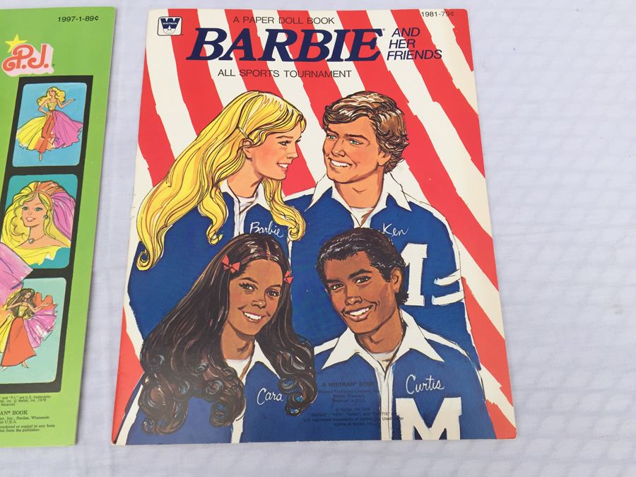 Pair Of Barbie Paper Doll Books New Barbie And PJ And Barbie And Her Friends 1978 & 1975 [Photo 4]