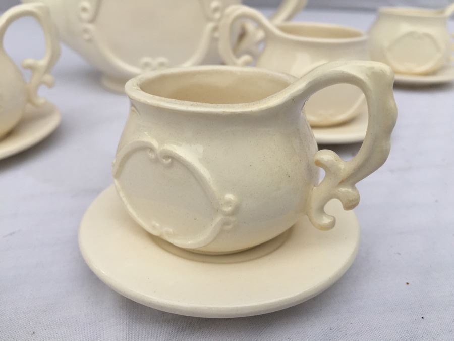 Child's Doll Tea Set [Photo 7]