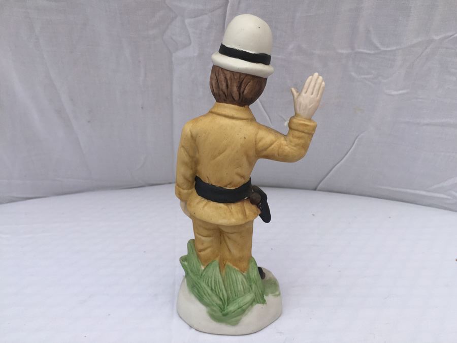  Pair Of Figurines [Photo 13]