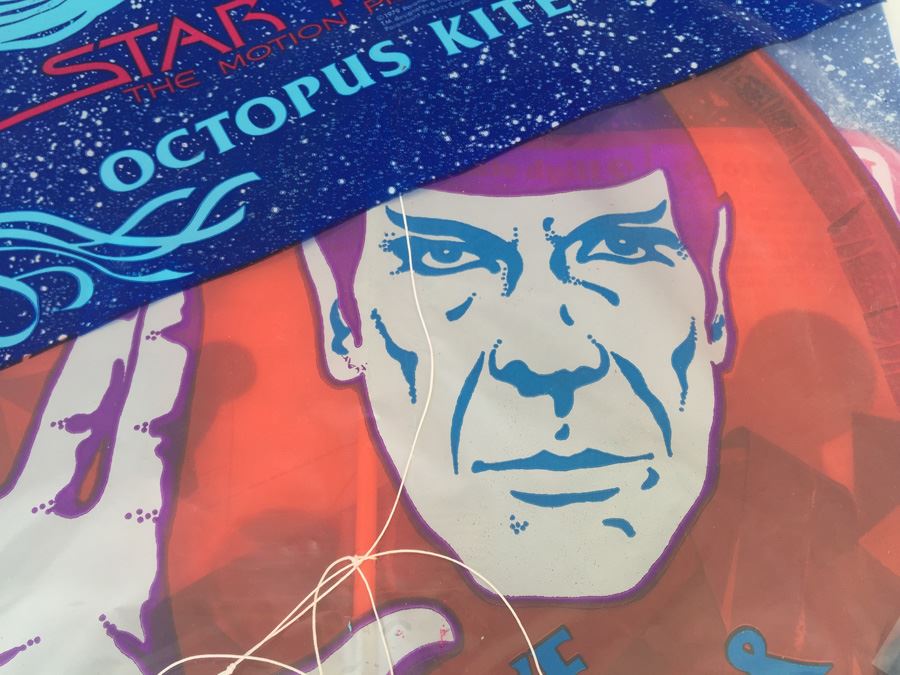 Pair Of STAR TREK Octopus Kites New In Original Packaging 1979 [Photo 4]