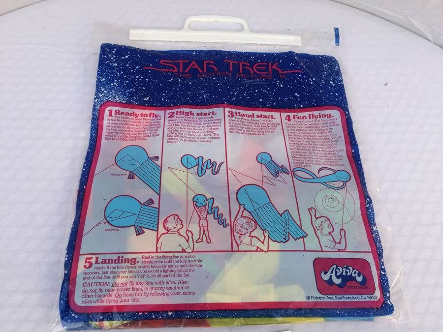 Pair Of STAR TREK Octopus Kites New In Original Packaging 1979 [Photo 7]