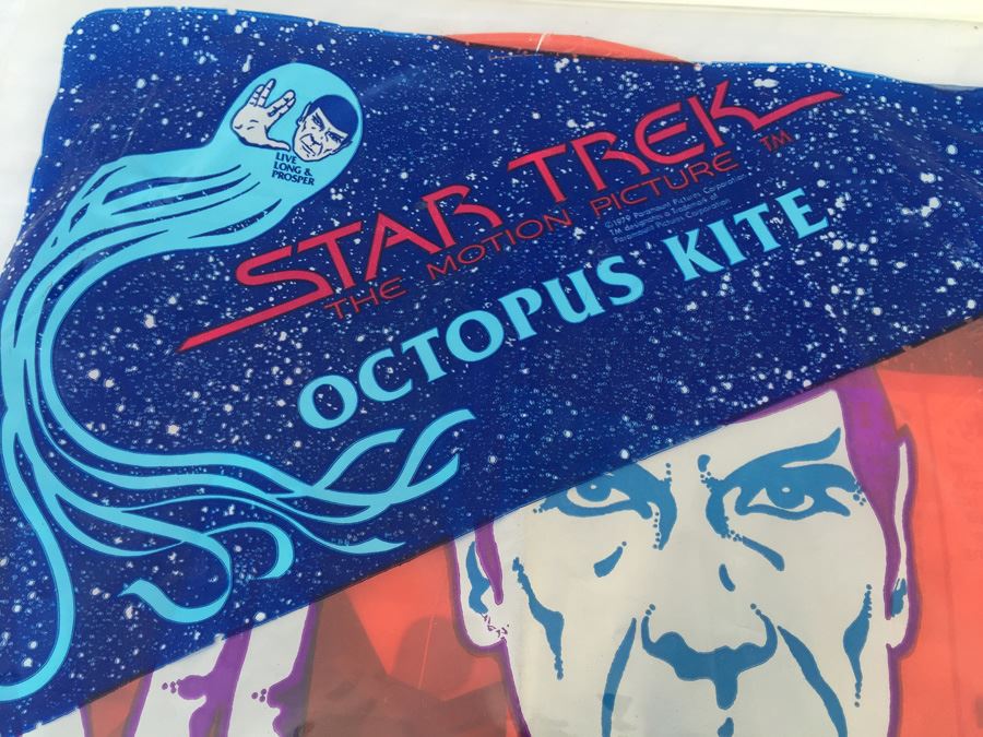 Pair Of STAR TREK Octopus Kites New In Original Packaging 1979 [Photo 10]