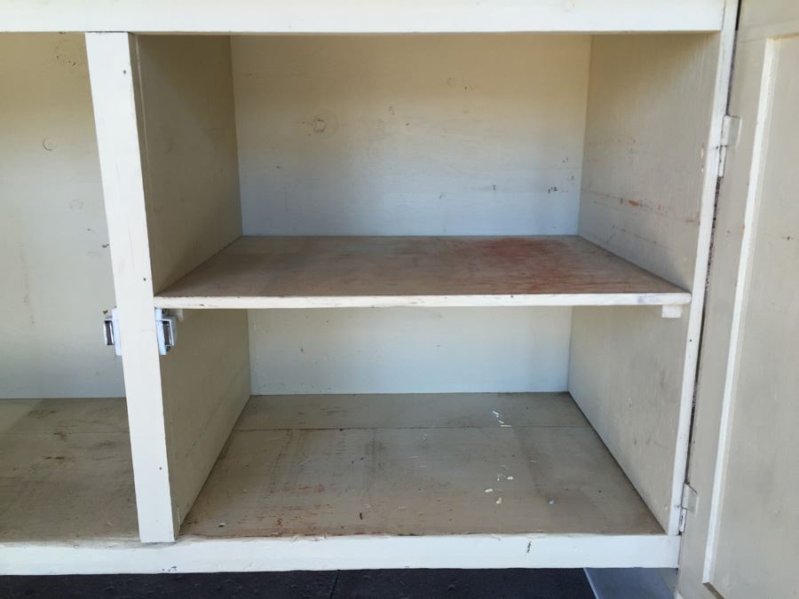 Industrial Work Bench On Casters With Vise [Photo 7]