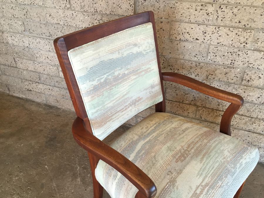 Upholstered Wooden Arm Chair [Photo 5]