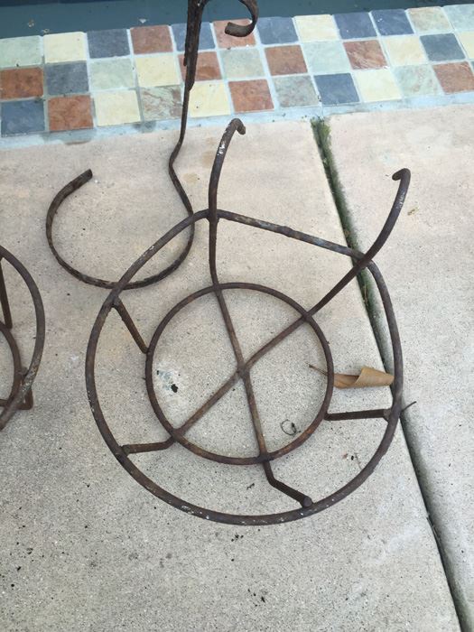 Metal Pot Planter Lot [Photo 4]