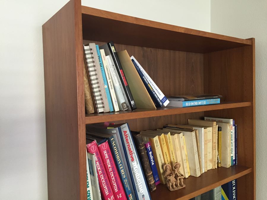 Bookshelf - Does Not Include Books [Photo 2]