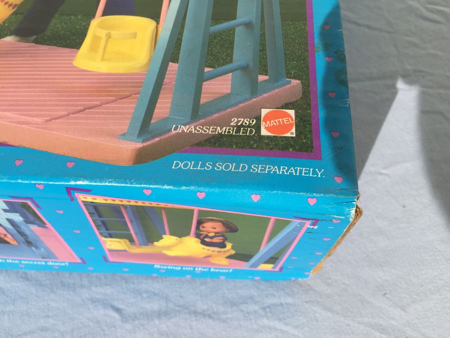 The Heart Family Playground Mattel New In Box 1985 [Photo 2]