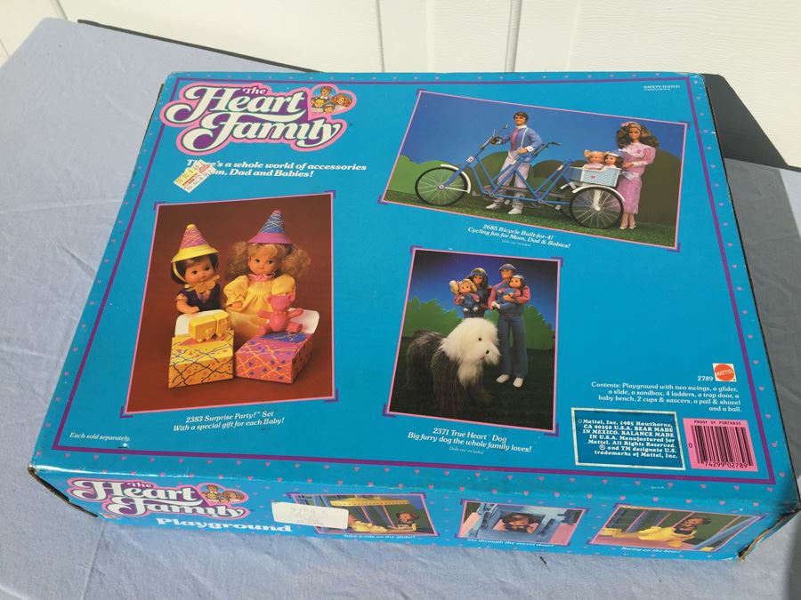 The Heart Family Playground Mattel New In Box 1985 [Photo 3]