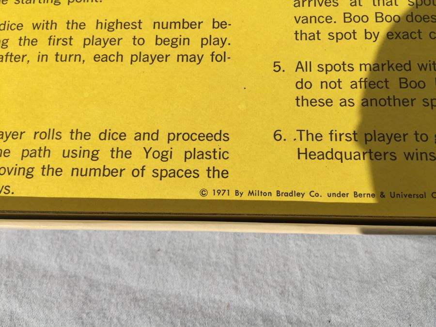 YOGI BEAR MB Board Game 1971 [Photo 7]