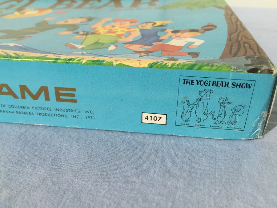 YOGI BEAR MB Board Game 1971