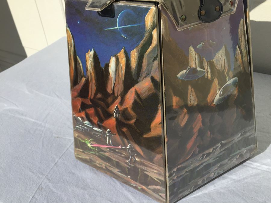 Star Fortress Knock-Off Playset [Photo 6]