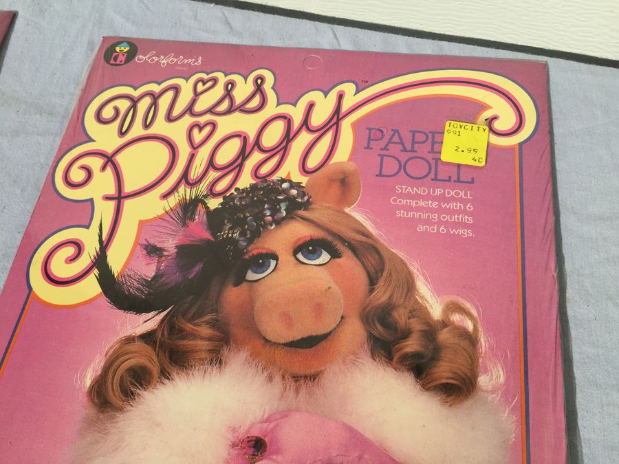 miss piggy paper doll set