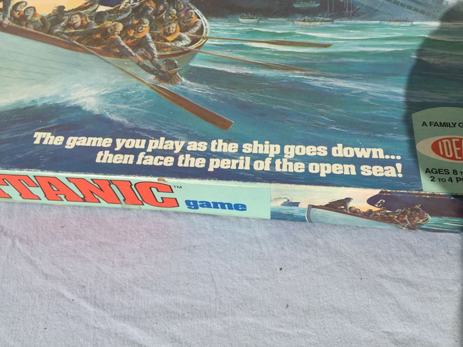 The Sinking Of The TITANIC Game 1976 IDEAL Toy Corp [Photo 7]