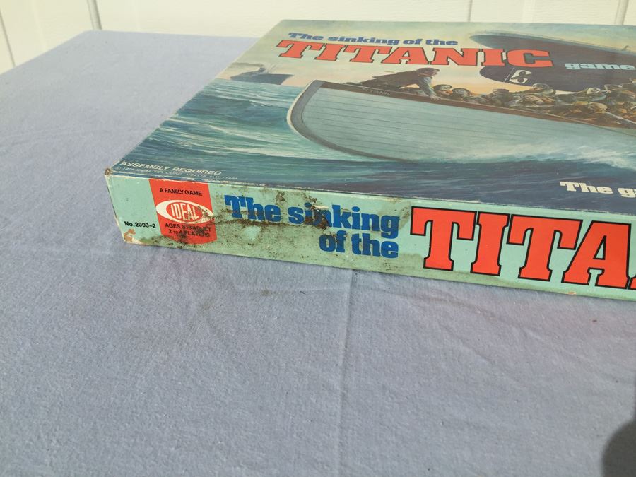 The Sinking Of The TITANIC Game 1976 IDEAL Toy Corp [Photo 8]