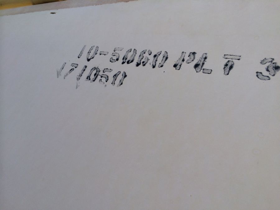 Ethan Allen Standing Floor Mirror in Yellow [Photo 5]