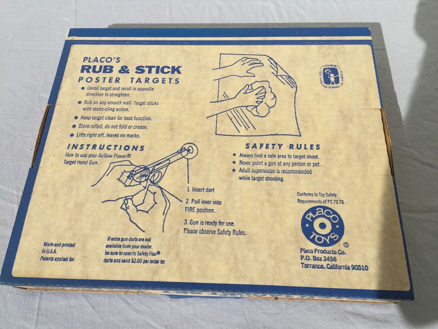 Bullseye Poster Target Set Placo Toys New In Box 1980 [Photo 3]