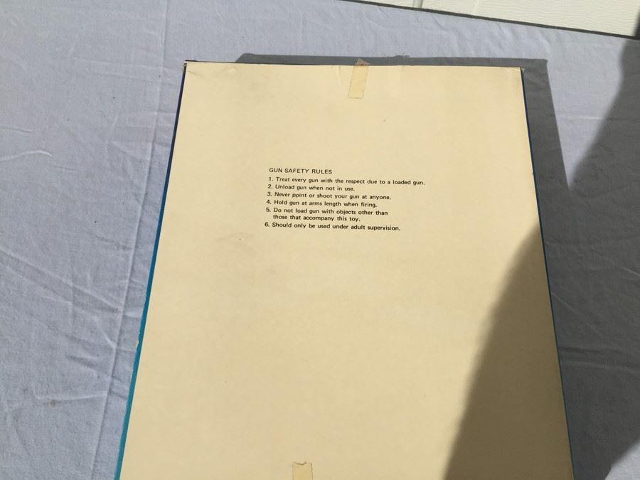 Hen Target Shoot Game New In Box Arco Play Action Games [Photo 4]