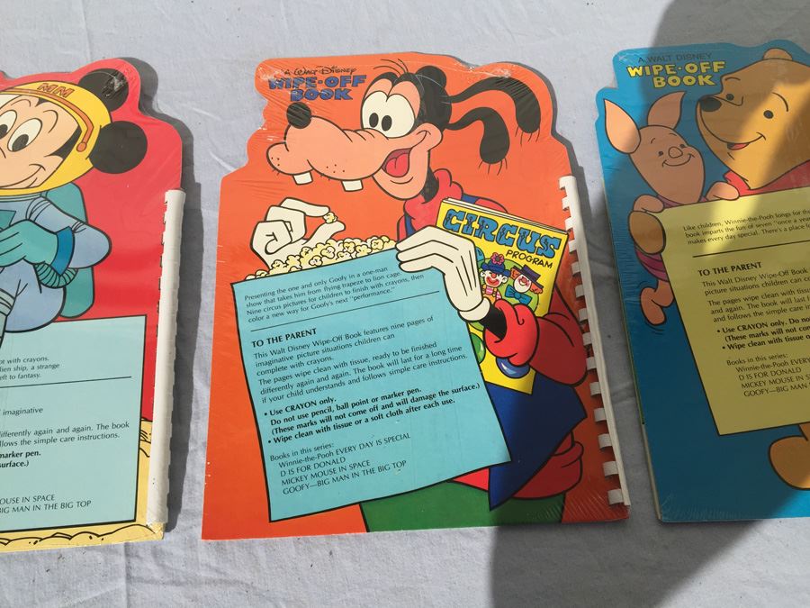 (3) Walt Disney Wipe-Off Books Mickey Mouse In Space Goofy Winnie The Pooh Sealed [Photo 7]