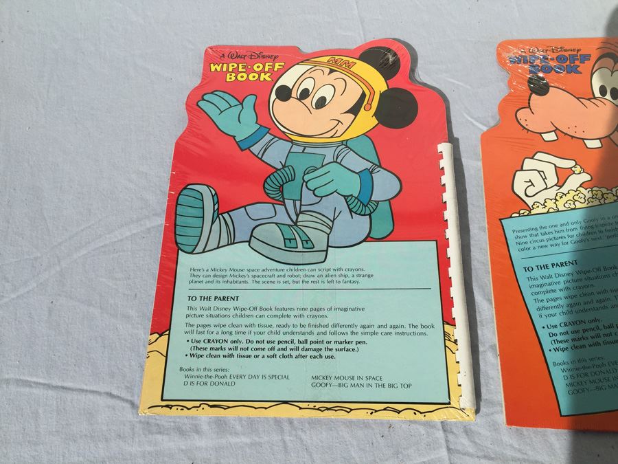 (3) Walt Disney Wipe-Off Books Mickey Mouse In Space Goofy Winnie The Pooh Sealed [Photo 6]
