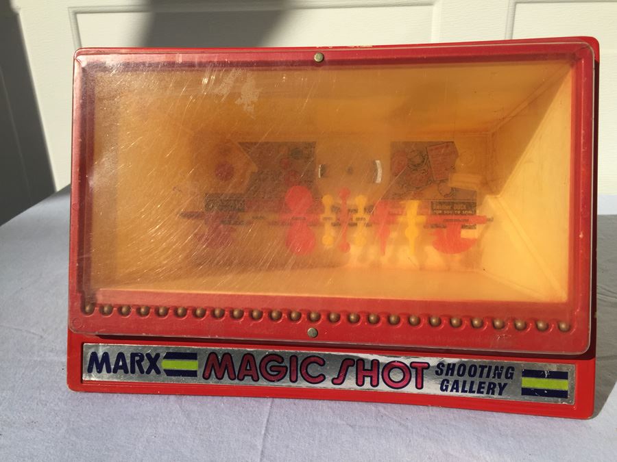 MARX Toys Magic Shot Shooting Gallery With Gun 1973 [Photo 1]
