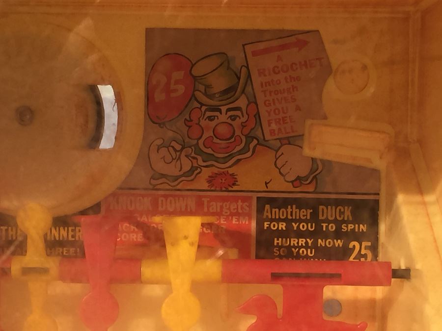 MARX Toys Magic Shot Shooting Gallery With Gun 1973 [Photo 2]