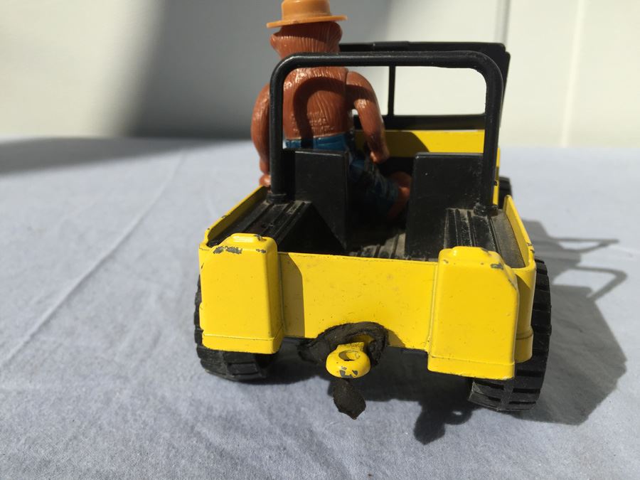 Vintage Hubley Smokey The Bear Yellow Jeep 1710 [Photo 9]