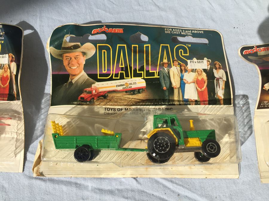 (11) Majorette DALLAS TV Series Die Cast Metal Toys New On Card 1981 [Photo 3]