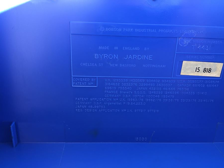 Sears Holiday III Typewriter Made In England Byron Jardine Learner Toy [Photo 3]