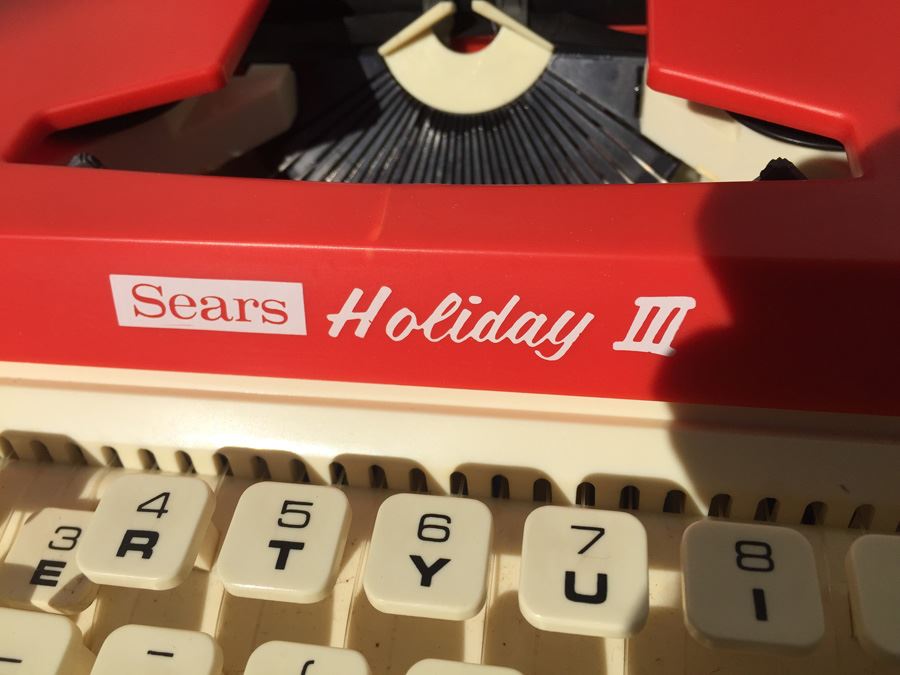 Sears Holiday III Typewriter Made In England Byron Jardine Learner Toy [Photo 6]