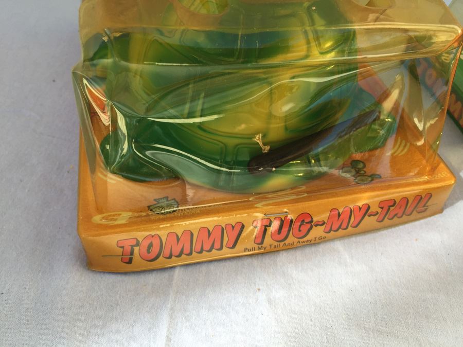 (2) Tommy Tug-My-Tail Toys From Gordy New In Packaging 1980 Dog And Turtle [Photo 6]
