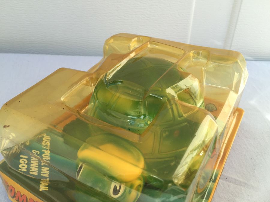 (2) Tommy Tug-My-Tail Toys From Gordy New In Packaging 1980 Dog And Turtle [Photo 5]
