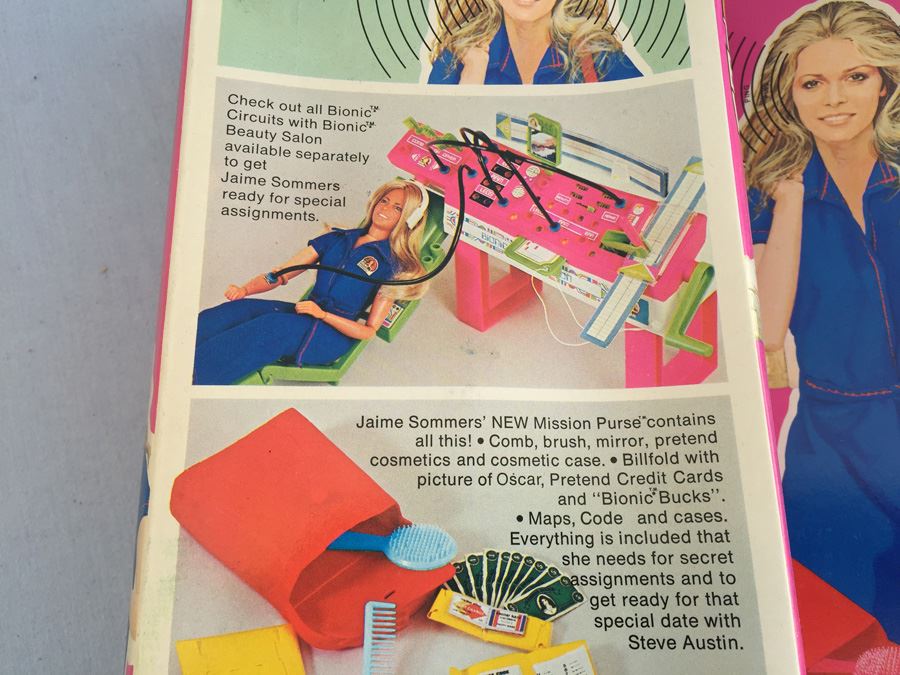 Jaime Sommers The Bionic Woman Action Figure With Mission Purse New In Box Kenner 1974 [Photo 16]