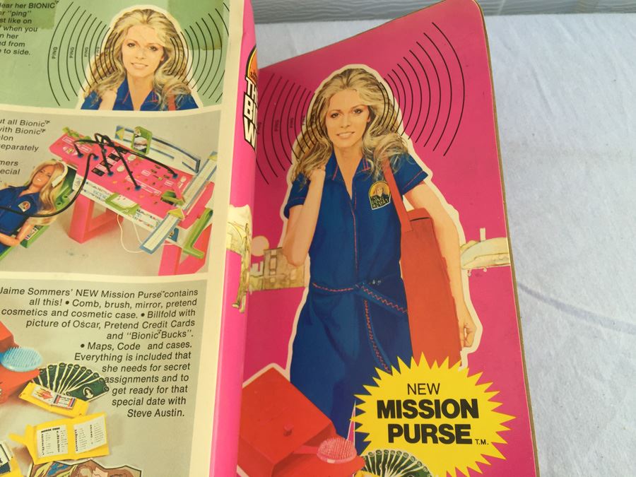 Jaime Sommers The Bionic Woman Action Figure With Mission Purse New In Box  Kenner 1974