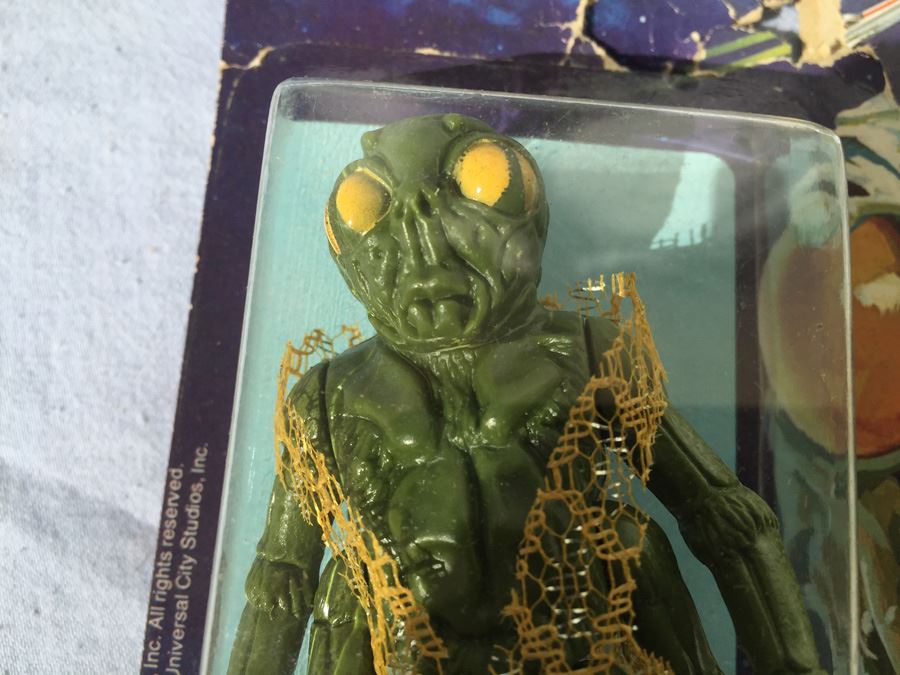 Battlestar Galatica Ovion Insect Enemy Mattel New On Card Vintage 1978 Card Is Damaged [Photo 3]