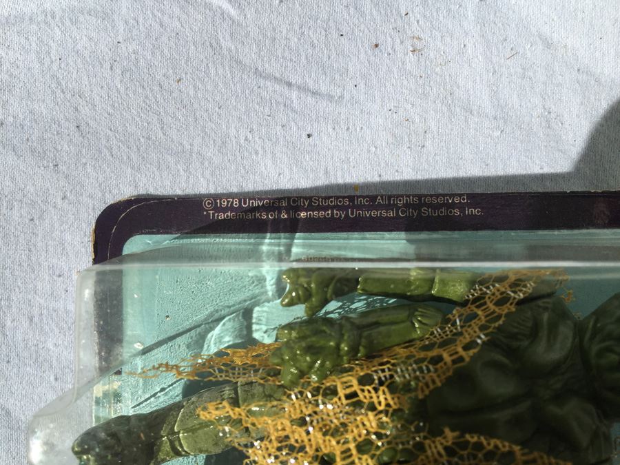 Battlestar Galatica Ovion Insect Enemy Mattel New On Card Vintage 1978 Card Is Damaged [Photo 6]