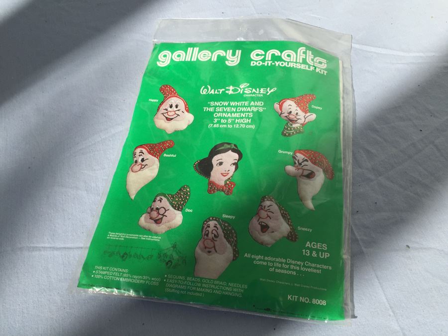 Gallery Crafts Walt Disney Snow White And The Seven Dwarfs Ornaments 3 To 5 Inches High 1978