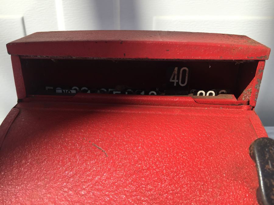 Vintage Red Metal Toy Cash Register [Photo 3]