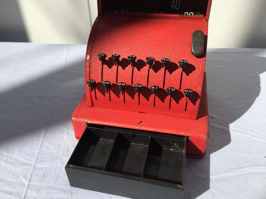 Vintage Red Metal Toy Cash Register [Photo 2]