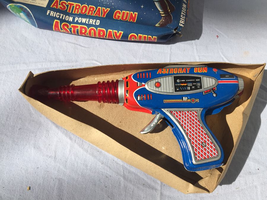 Vintage Astroray Gun Friction Powered Tin Litho New In Box COTC [Photo 2]
