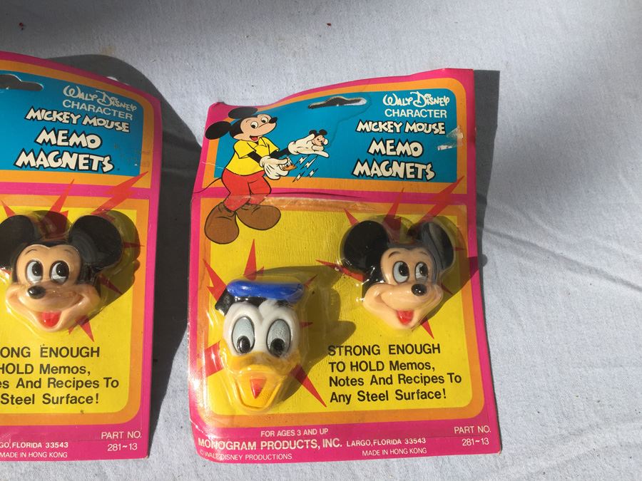 Vintage Walt Disney Character Mickey Mouse Donald Duck Memo Magnets New On Card Hong Kong [Photo 2]