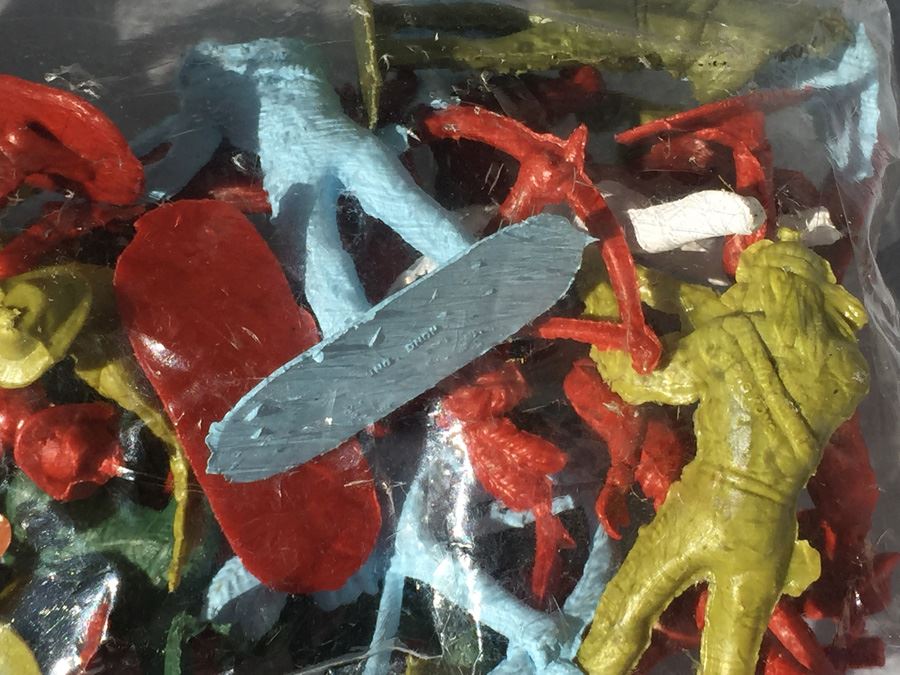 Vintage Cowboys And Indians Sealed Play Figures Hong Kong [Photo 7]